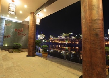 ��˳Ǿ�Ʒ�Ƶ�